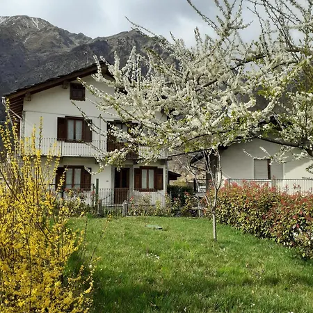 公寓 - Da Carla Issime